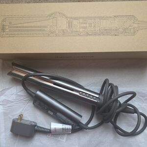 Dyson Airstrait Wet To Dry Hair Straightener Tool in Silver